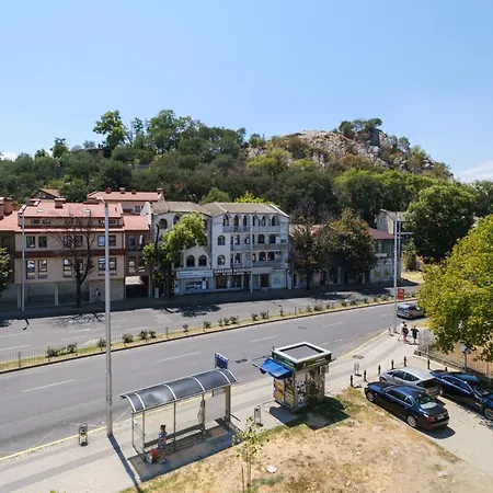 Apartment Modern 1-bedroom With Free Parking *